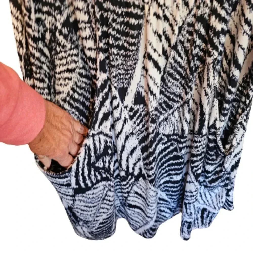 J Valdi Swim Cover-up - Picture 2 of 7